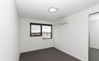 Bedroom 1 (2015-12-09)