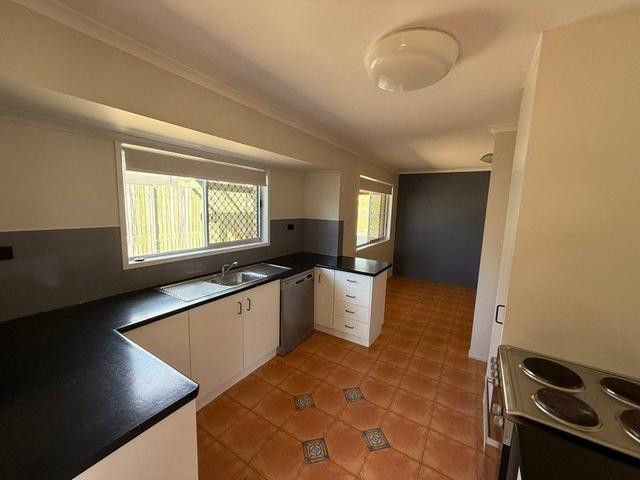 8 Witney Street, QLD 4680