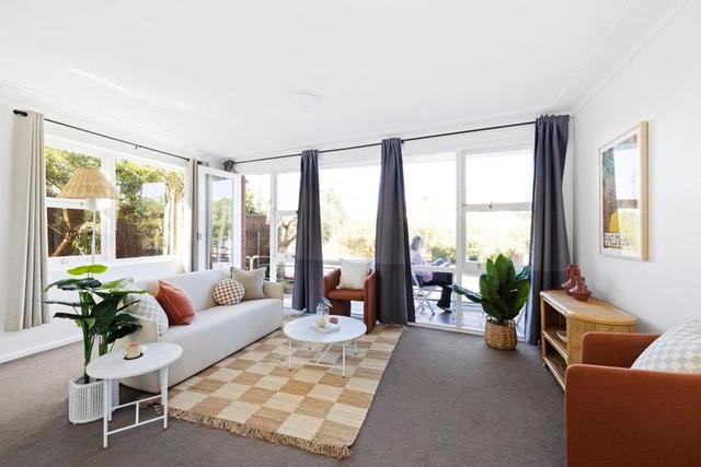 2/4 White Street, NSW 2093