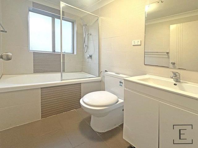 25 Addlestone Road, NSW 2160