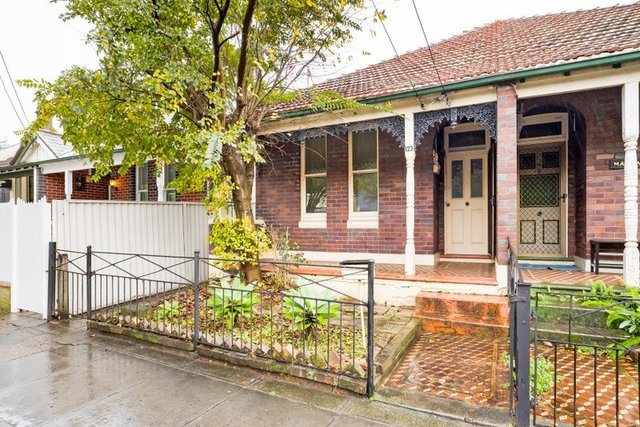123 Addison  Road, NSW 2204