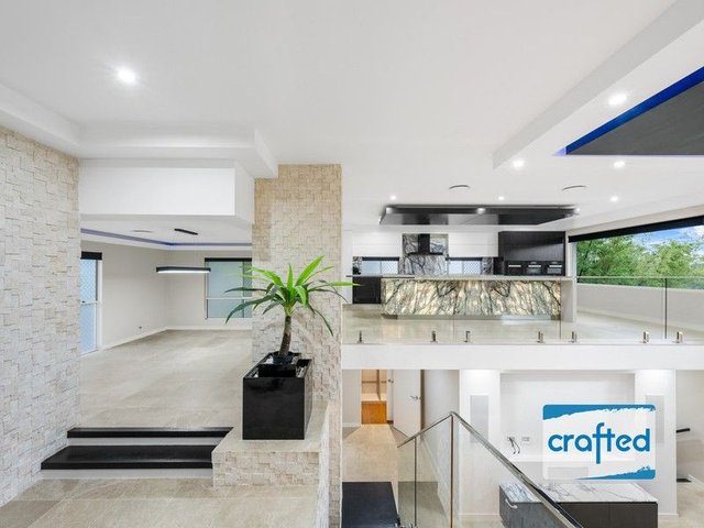 104 Macquarie Way, QLD 4116