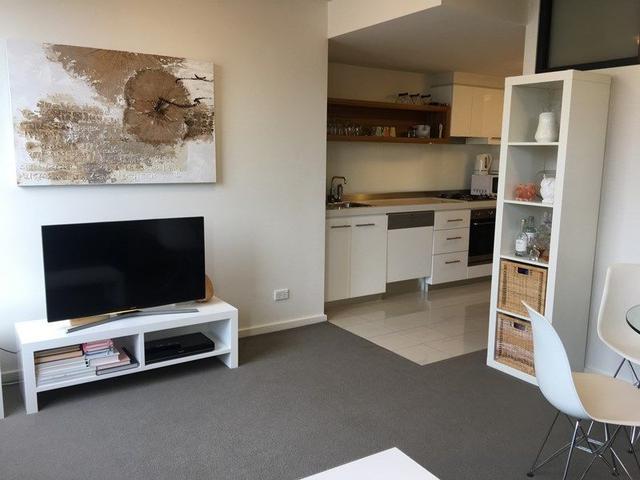 808/594 St Kilda Road, VIC 3000