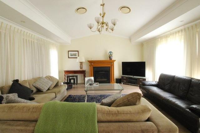 7 Illoura Lane, NSW 2076