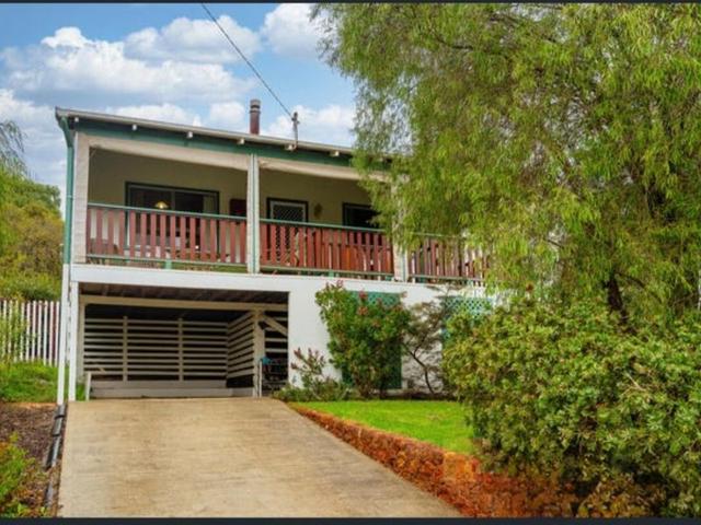 36 Guppy Street, WA 6260