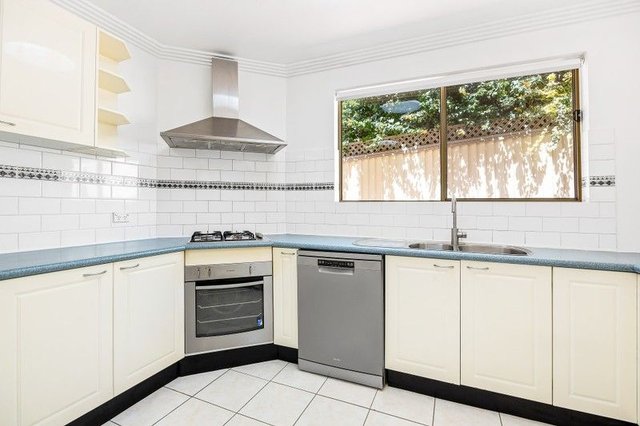 1/93 Wolseley Street, NSW 2207