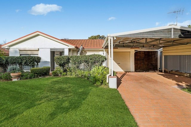 10 Blamey Place, NSW 2567