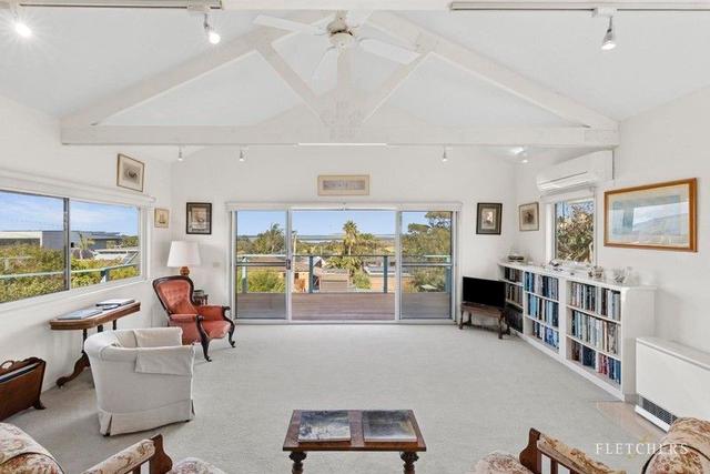13 Cruickshank Avenue, VIC 3226