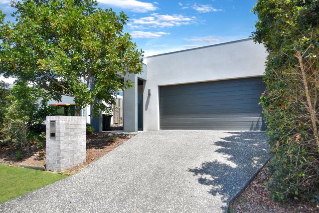 22 Tadorna Street, QLD 4504