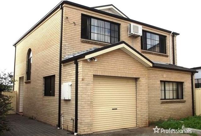 9A Pine Road, NSW 2170
