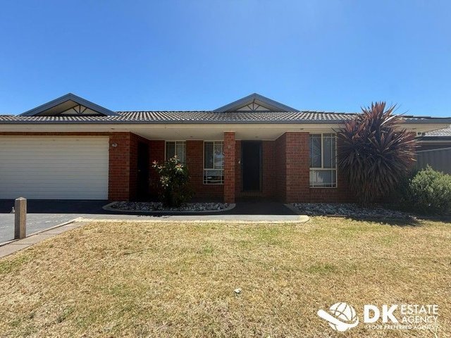 8 Melpomene Blvd, VIC 3029