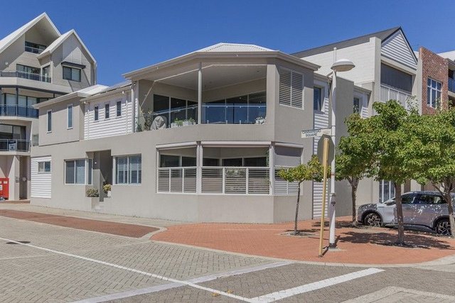 18 Marco Polo Drive, WA 6210