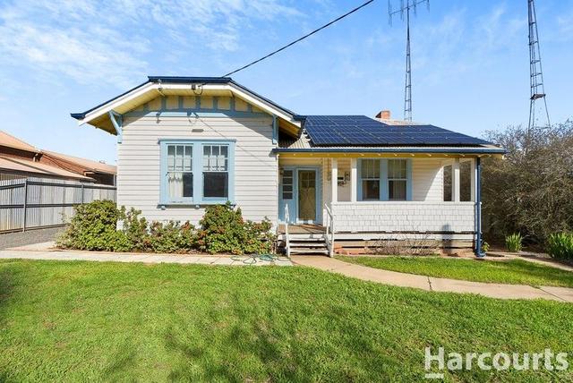 4 Lake Street, VIC 3424