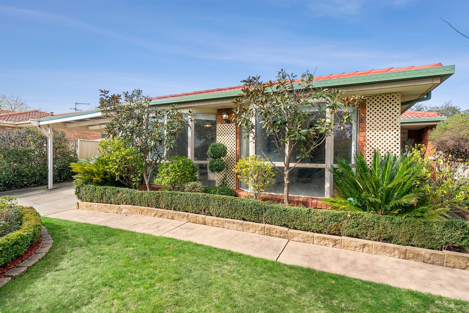 4 Thornhill Crescent, Dunlop ACT 2615 Allhomes