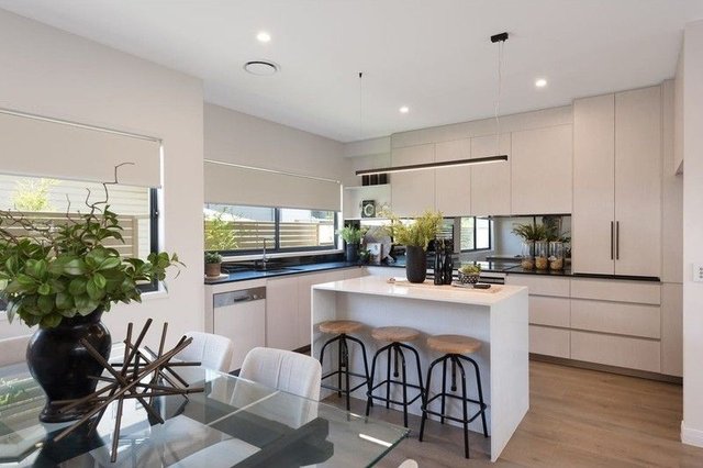 2/38 Legeyt Street, QLD 4030