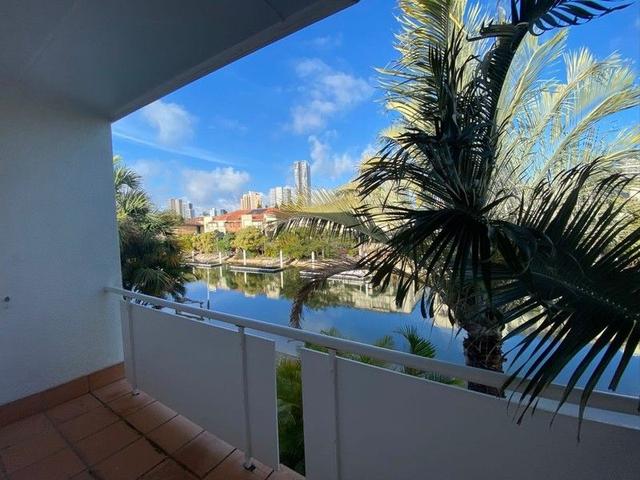 5/10 Havana Key, QLD 4218