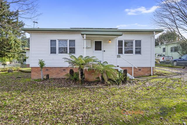 27 Mitchell Ave, NSW 2642