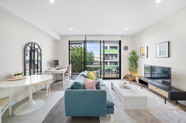 306/9-11 Arncliffe Street, NSW 2205