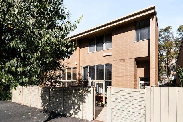 18/11 Lytton Street, VIC 3053