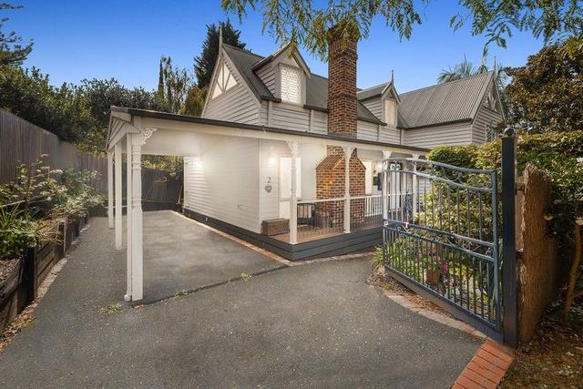 2 Sweetfern Dell, VIC 3199