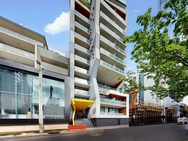 403/33 Claremont Street, VIC 3141