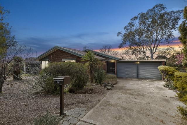 13 Magrath Crescent, ACT 2615