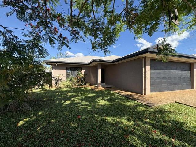 21 Neal Street, QLD 4883
