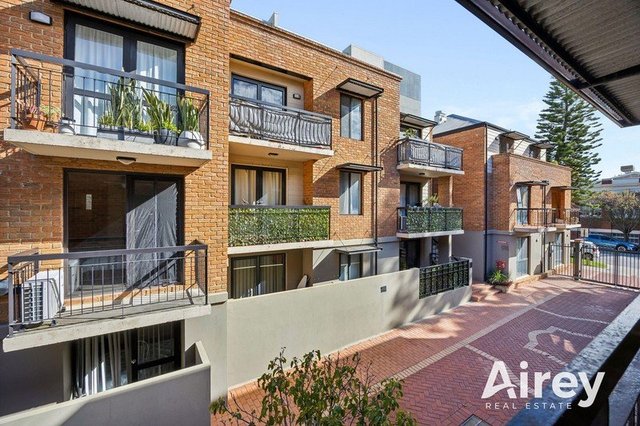 24/120-122 Lake Street, WA 6000