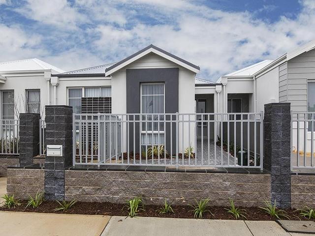 33 Gracefield Boulevard, WA 6112