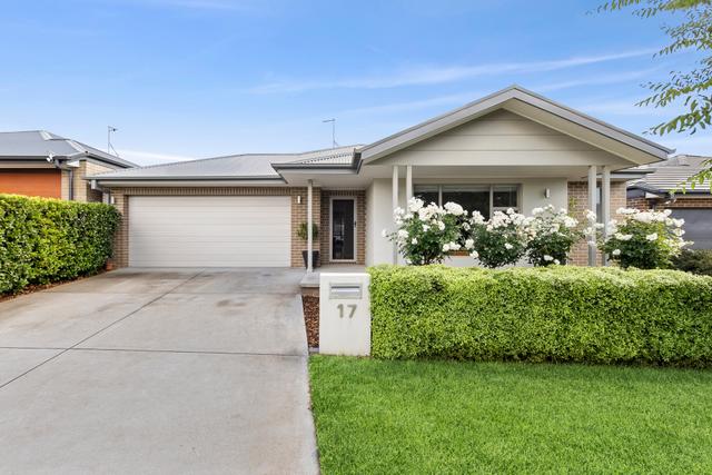 17 Griffiths Link, NSW 2620