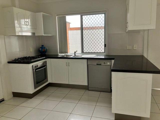 (no street name provided), QLD 4112