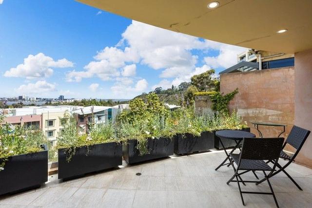 2/53 Mount Street, WA 6005