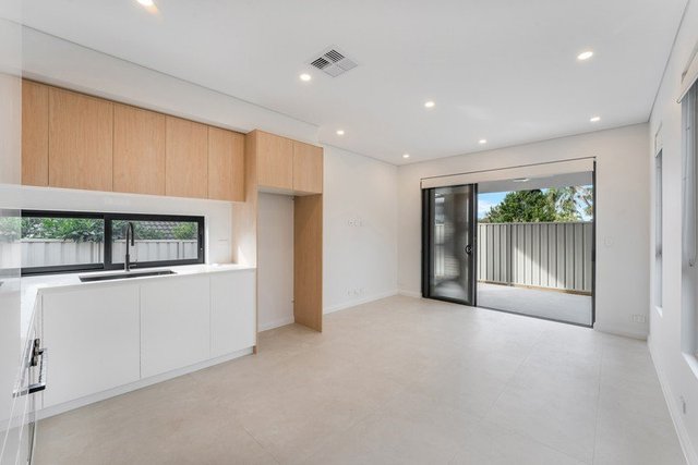 9A Grebe Place, NSW 2168