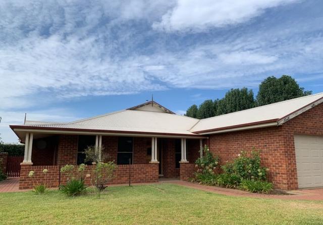 19A Carnoustie Drive, NSW 2830