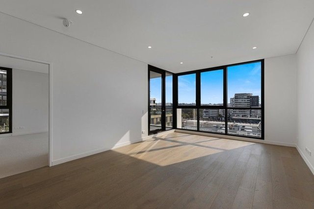 732/455d Captain Cook Drive, NSW 2230