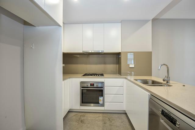 10/51 Loftus Crescent, NSW 2140