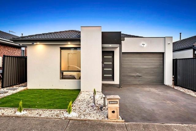 45 Moor Park Drive, VIC 3064