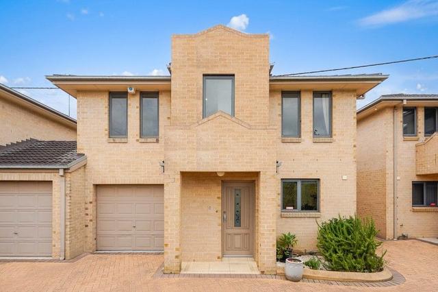 2/1 McCoy Street, NSW 2146