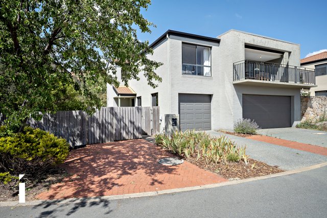 1/14 Winarlia Lane, ACT 2912