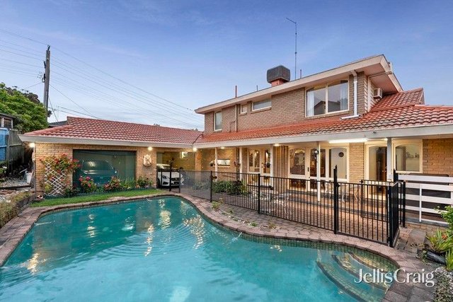 60 Waratah Drive, VIC 3107