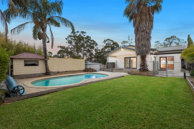 12 Olivebank Road, VIC 3156