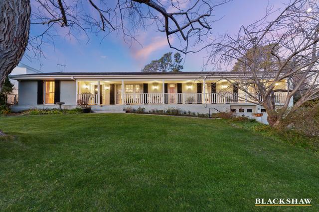 35 Hampton Circuit, ACT 2600