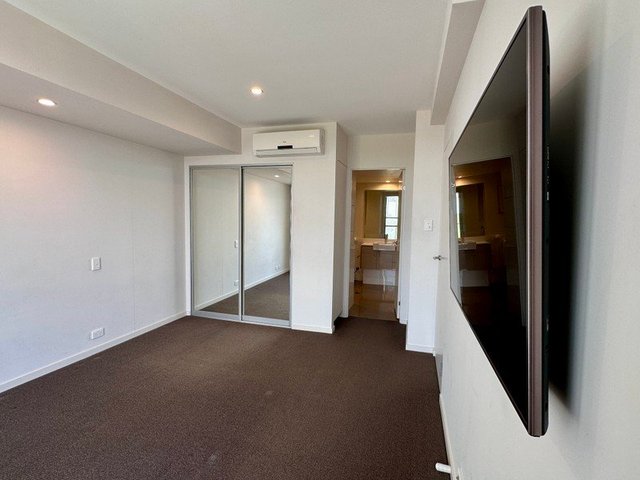 58/1 Rowe Avenue, WA 6103