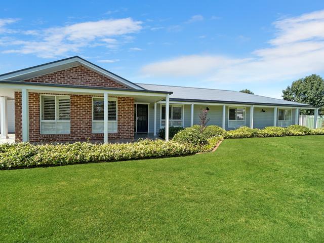 2 Gilgai Court, NSW 2830