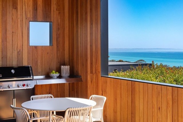 18 Coburn Avenue, VIC 3938