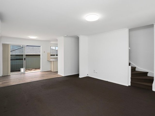 3/2 Arkell Dr, NSW 2525