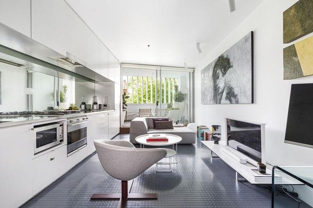 303/227 Victoria Street, NSW 2010