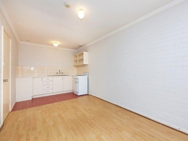 7/31 West Coast Drive, WA 6020