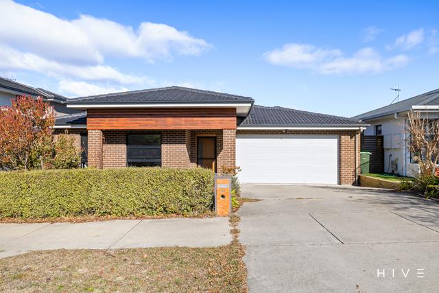 41 Peter Cullen Way Street, ACT 2611