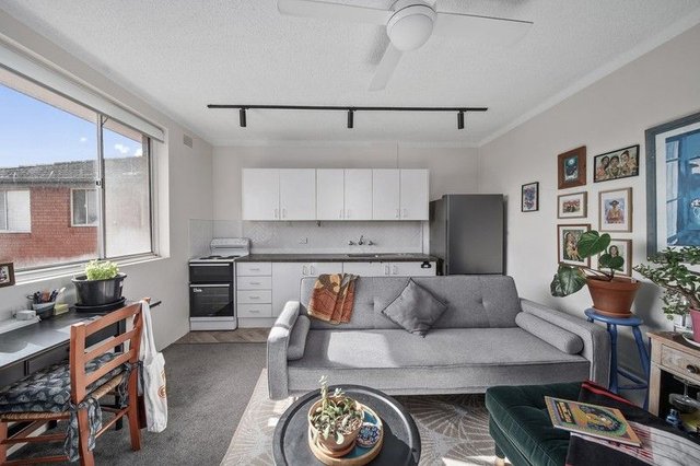 18/58-60 Edith Street, NSW 2040